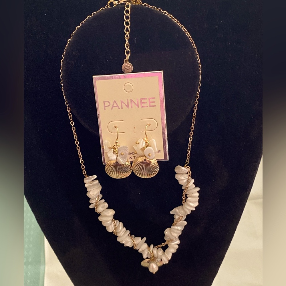 New Pannee Necklace and Earrings Set